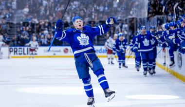 Stecher scores in final minute, Maple Leafs edge Rangers for third win in row