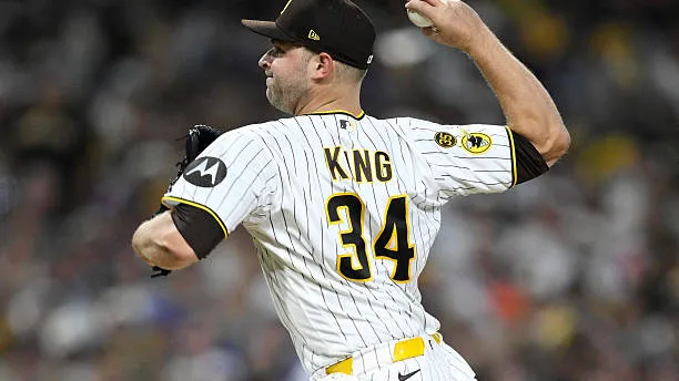 Why Padres and rest of MLB might have to act fast this offseason in free agency image