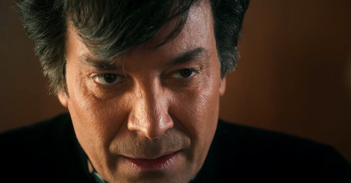 Jimmy Fallon and Jamie Lee Curtis Spoof 'You Can See Everything'