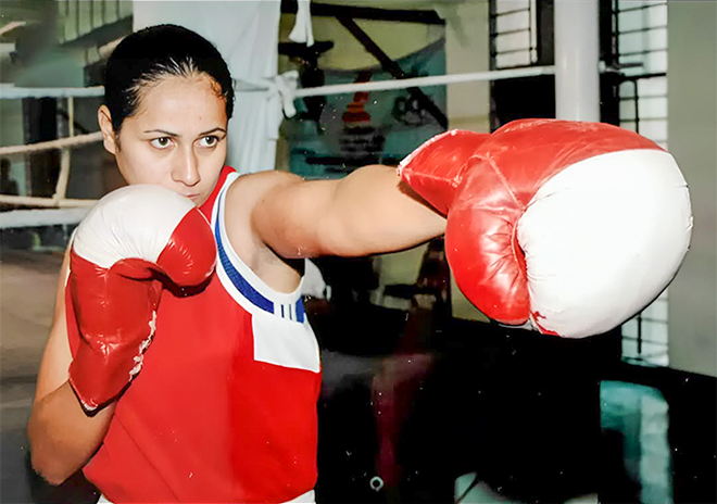 A view of the Mandif Cor training in January 2025. She is the gold medalist of the 52 kg at the 3rd World Boxing Association Women's Youth Championship in 2015. Photograph =Sikh Riders