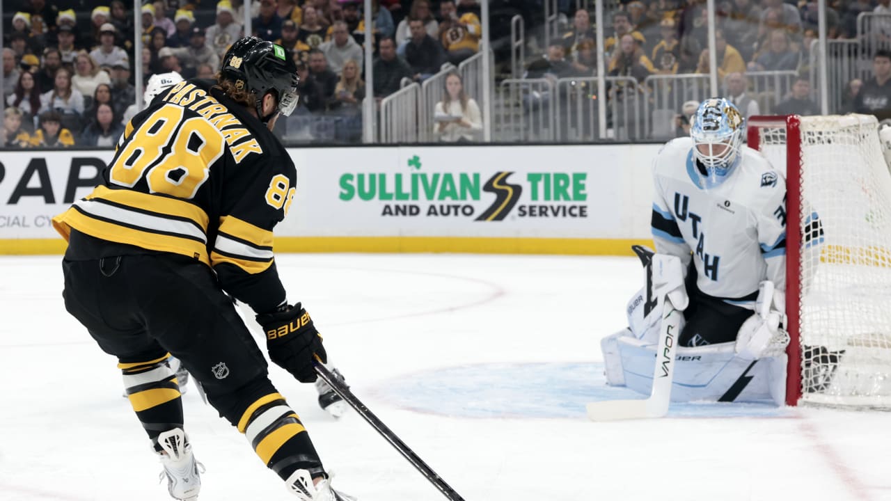 Pastrnak makes it 4-0 | NHL.com