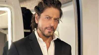 Shah Rukh Khan once felt it was ‘too late’ to enter films; he revealed his mother’s wish inspired him: 'She always wanted to see me up there on the silver screen someday'