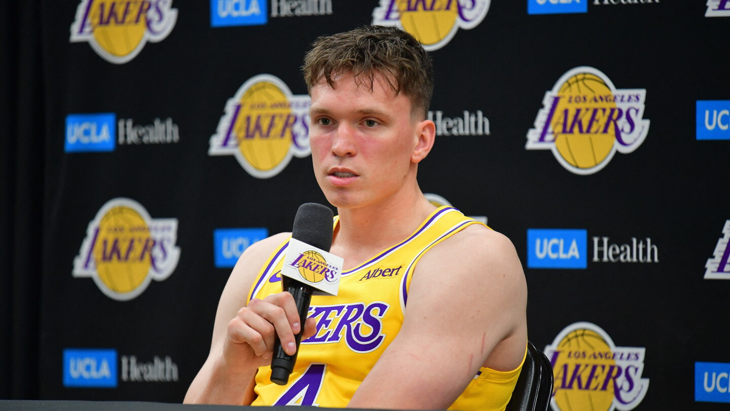 Lakers waive former No. 17 pick Dalton Knecht