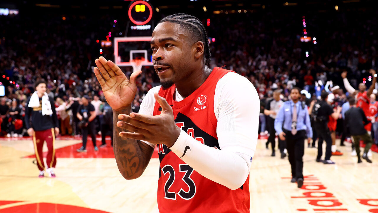 Raptors sign Shead to 3-year, $24M extension