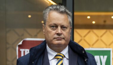 MI5 admits it unlawfully obtained journalist's data twice