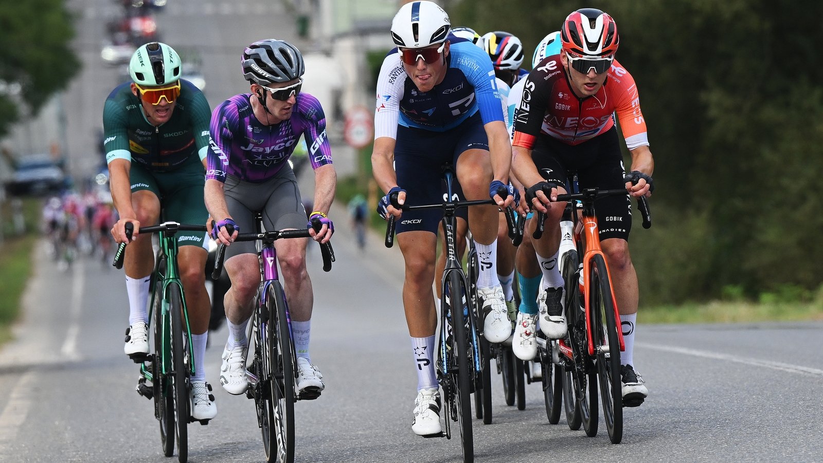 Dunbar fifth on stage 15 at Vuelta a Espana