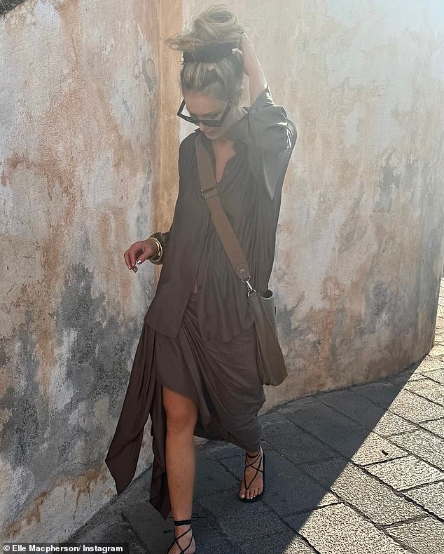 The sighting comes after a recent photo of Elle confirmed she wears hair extensions to add volume to her locks