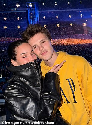 She shared a sweet snap of Jackie and Cruz from the crowd