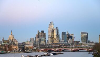London market premiums exceed £100bn for second year running