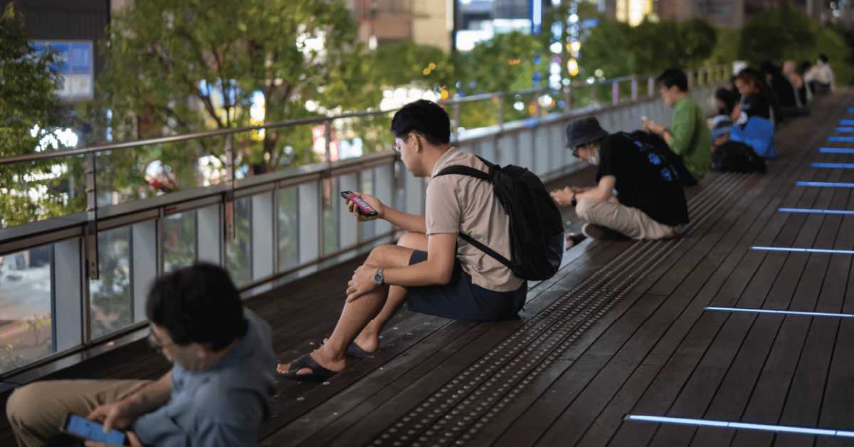 Many adults worldwide are online often or constantly