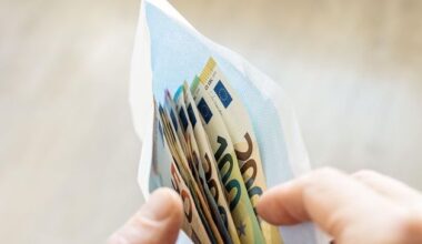 Workers in line for 3pc pay rises on average next year