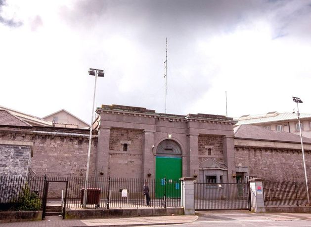 Investigation launched into alleged assaults on three officers at Limerick Prison