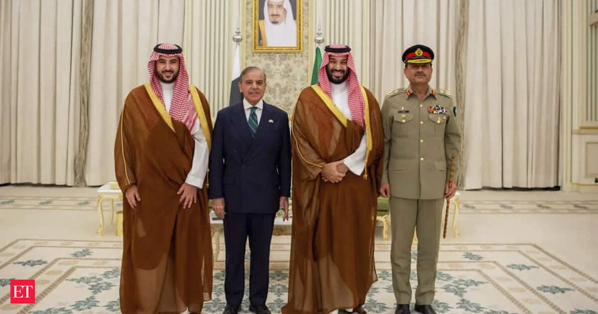 Saudi Arabia major source of cheap foreign loans for Pakistan: report