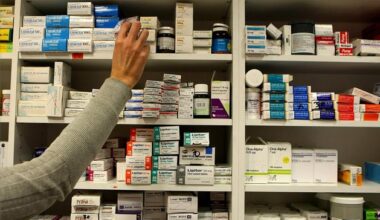 Pharmacist caused ‘major risk to public safety’ when prescription medicines were issued after she left work early, inquiry hears