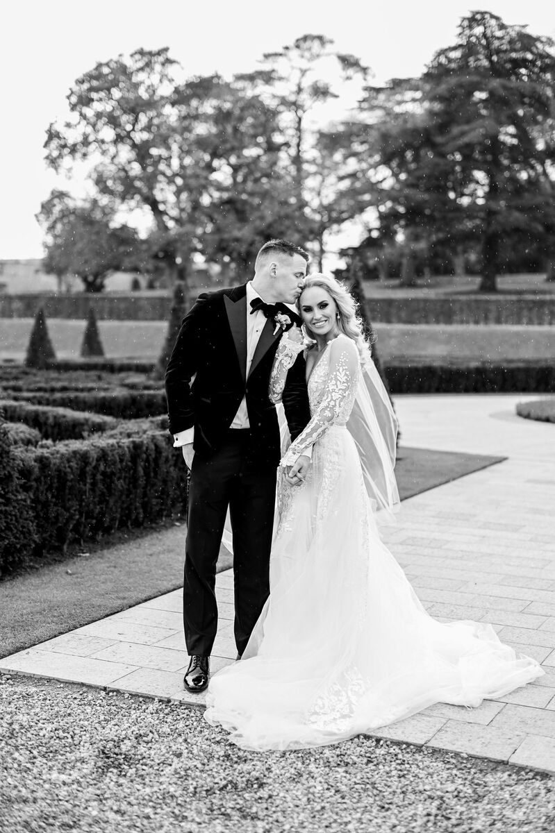 Niamh deBrún and her husband TJ Reid on their wedding day.
                     
                        Niamh deBrún and her husband TJ Reid on their wedding day.