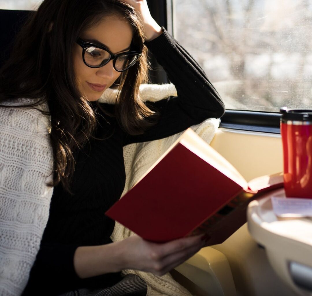 What To Read on Planes, Trains, Layovers & Road Trips