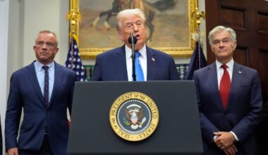 Trump administration considering website to help Americans buy cheaper medications - The Independent