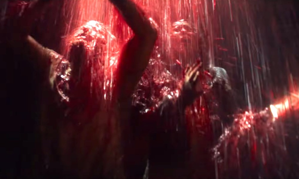 'Scurry' - 'Primitive War' Director Delivers Underground Bloodbath in Single-Take Spider Movie [Trailer]