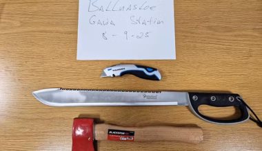 machete