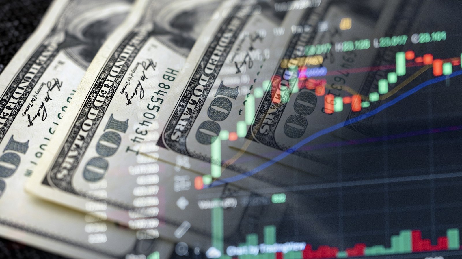 Global bank stocks shiver on US credit risks fears