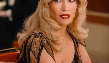 Jennifer Lopez's early work as a Fly Girl on the sketch comedy show In Living Color came in handy on the Kiss Of The Spider Woman set