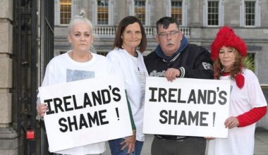 Catherine Connolly hits out at ‘mean-spirited’ government as she backs four people on hunger strike outside Leinster House