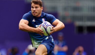 Antoine Dupont: France No 9 to train with national side ahead of November internationals – but there is a catch