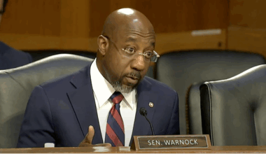 Warnock Raises Alarms on Consumer Risks of Concentrated Crypto Markets » Reverend Raphael Warnock