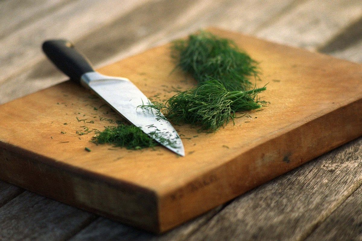 The savory herb that saves you from pesky muscle cramps and helps with digestion