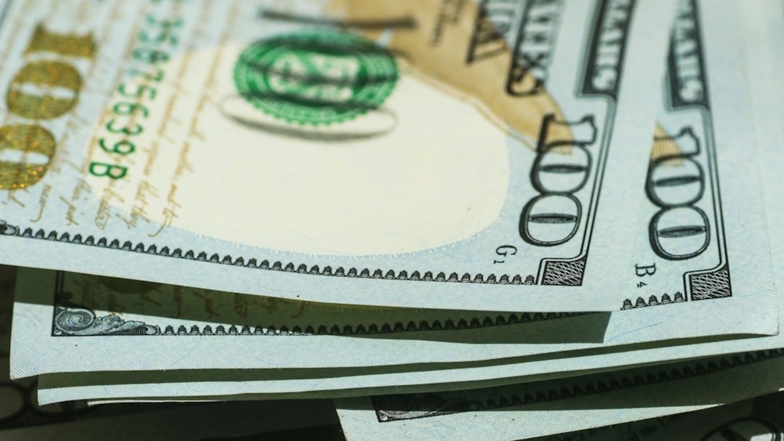 New Social Security rules in 2026: Monthly checks rise, but early claimants may face cuts