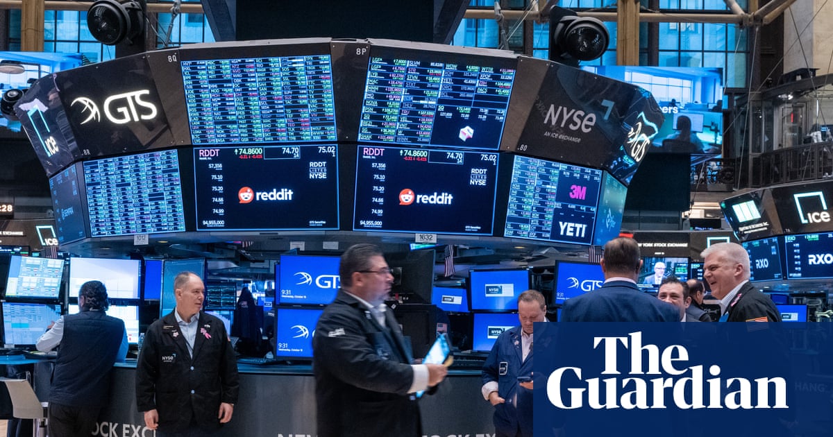 Bank shares lead global market fall amid jitters over US private credit | Stock markets