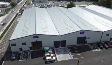 Fears for Cork jobs as Fastway Couriers parent company enters receivership