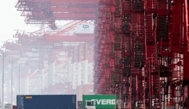 China's September exports and imports surpass expectations