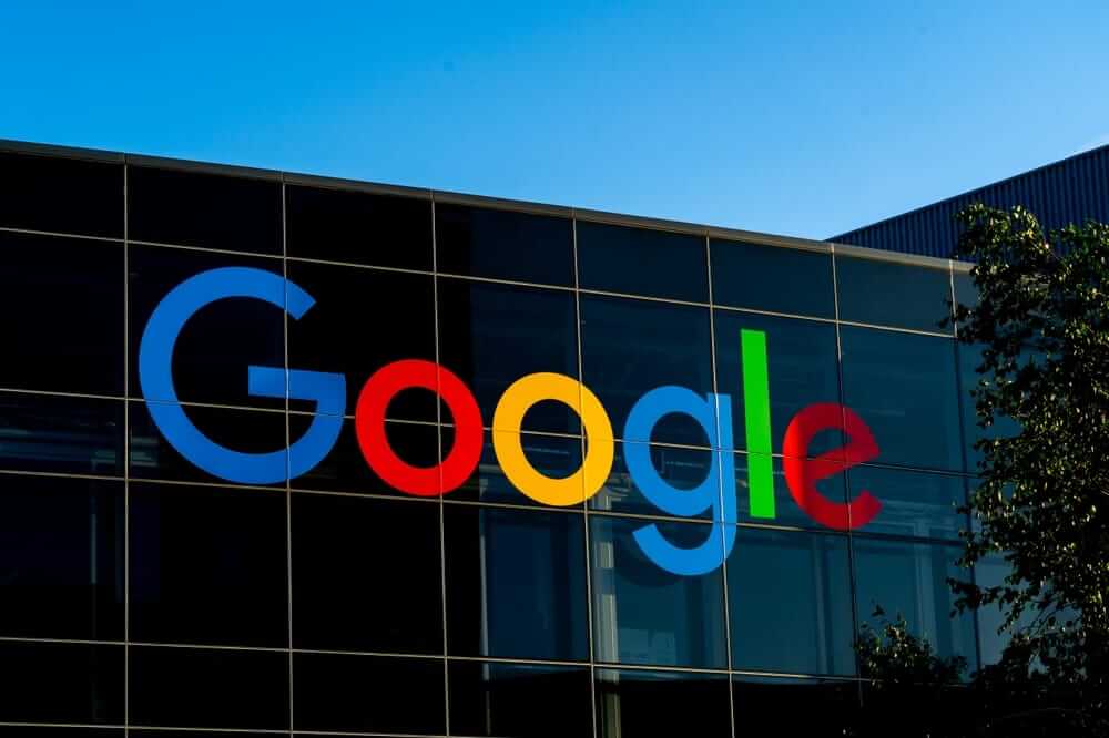 Google Just Achieved a First-Ever Quantum Advantage. Should You Buy GOOGL Stock Here?