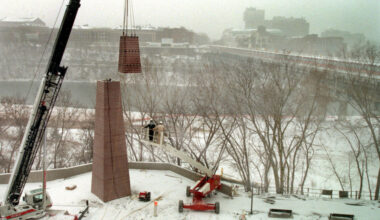 New York Sculptor Dies at 95