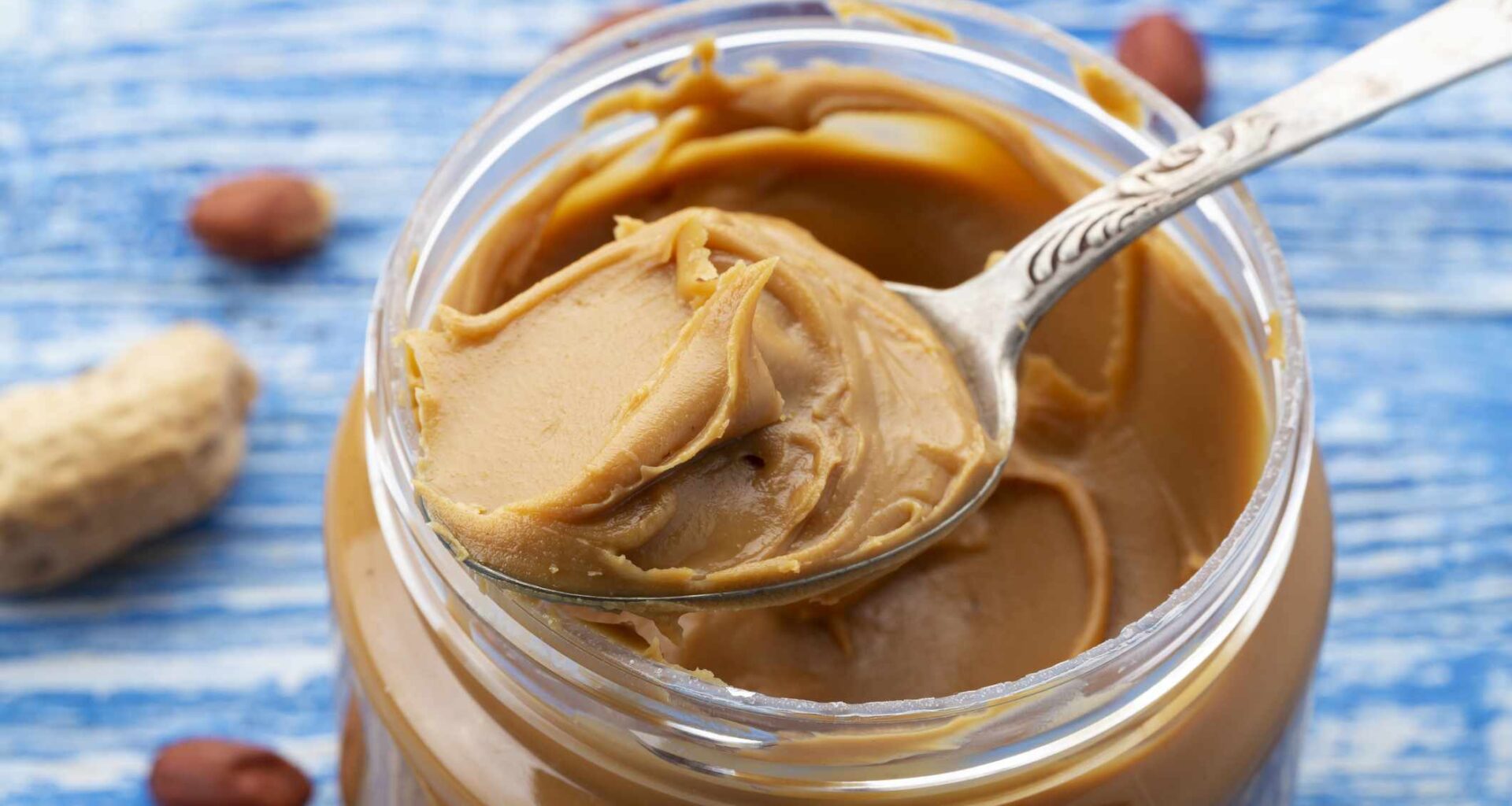 We Asked 3 Dietitians What the Healthiest Peanut Butter Is—And They All Said the Same Thing
