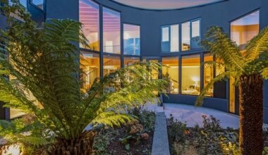 The house with the big ‘O’ in Dublin 6 brings the garden into every room