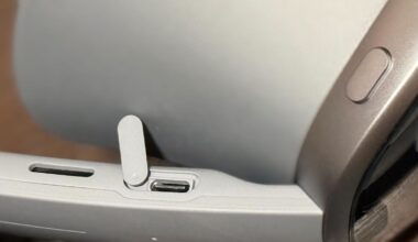 Samsung Galaxy XR Has A Hidden USB-C Port For Accessories & Hubs