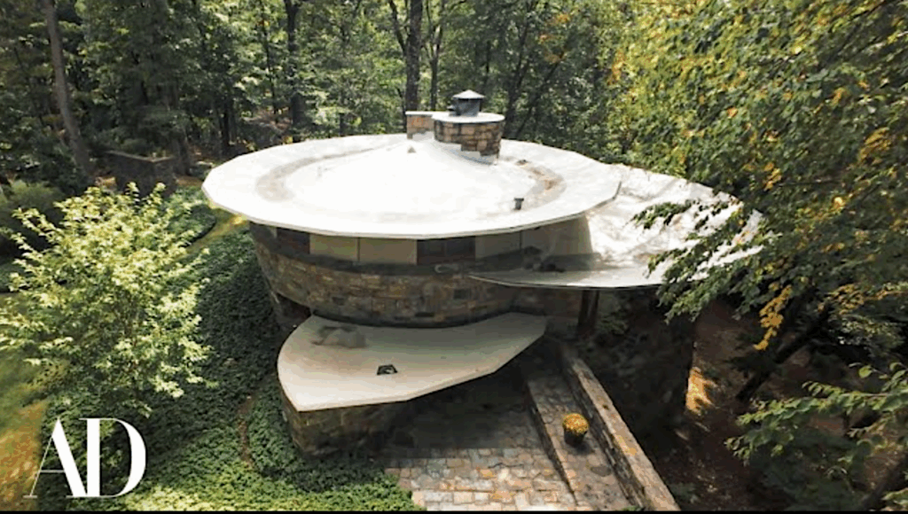 A Tour of a Utopian Home Designed by Frank Lloyd Wright, Presented by His Last Living Client