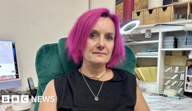 Scarlett Jewellery in Hove contacted by 'AI' firm complainants
