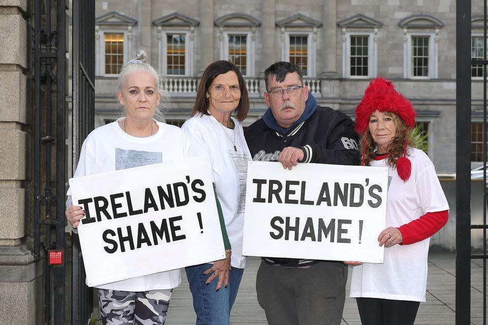Mary Donovan, Mary Dunleavy Greene, Maurice Patton O Connell and Marian Moriarty Owen are on hunger strike outside Leinster House. Photo: Frank McGrath.
