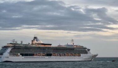 More than 90 passengers and crew onboard Royal Caribbean cruise ship fall ill with Norovirus