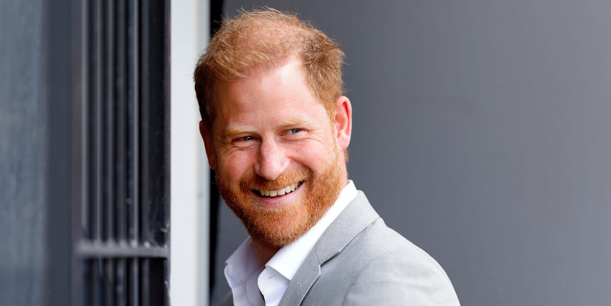 Prince Harry reveals hidden Halloween talent on family day out with ‘mini-me’ Prince Archie & Princess Lilibet