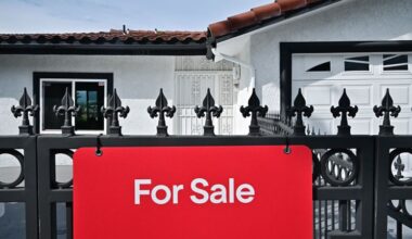 Here’s why the housing slowdown isn’t lowering home prices