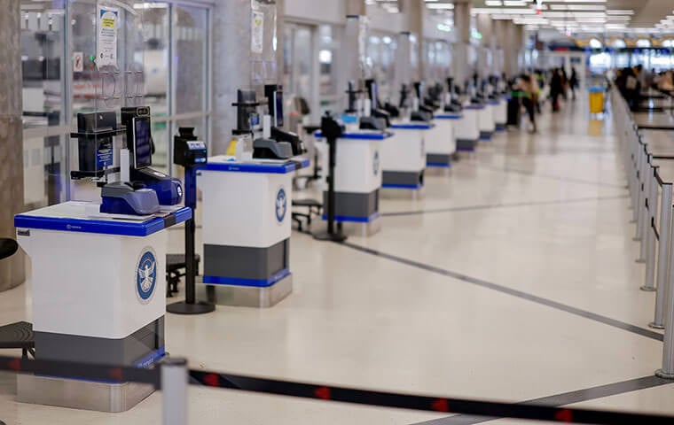 Stress on Employees Grows as Shutdown Nears Record Length