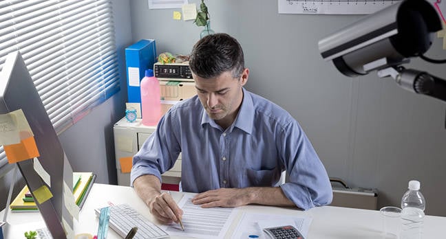 Measuring Copilot usage reveals Microsoft's desperation • The Register