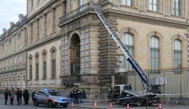 Two more suspects charged over Louvre heist
