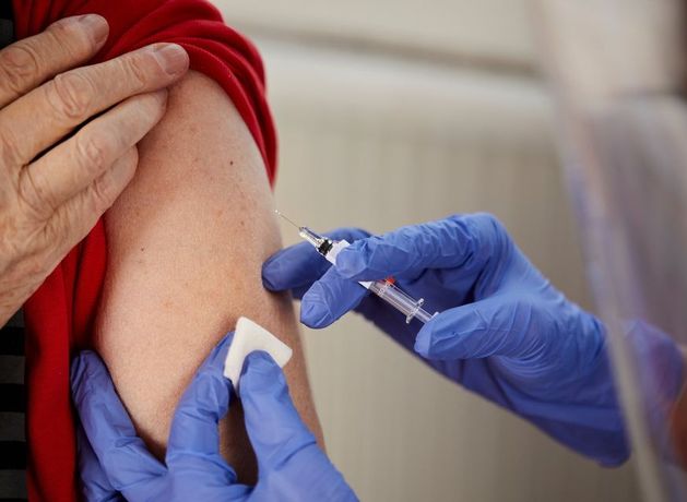 Luke O’Neill: How your Covid-19 vaccine could help to fight against cancer