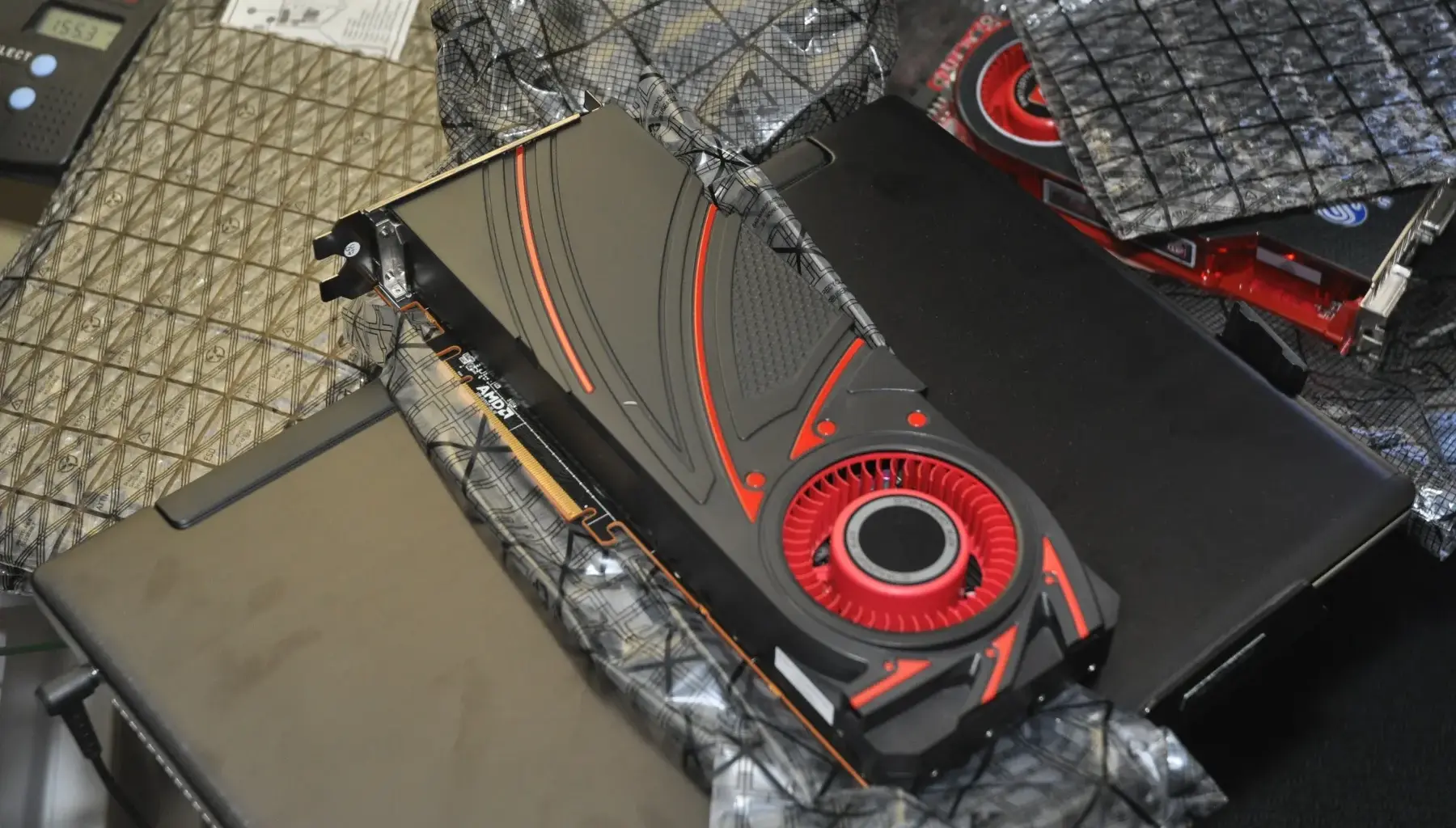Radeon R9 290