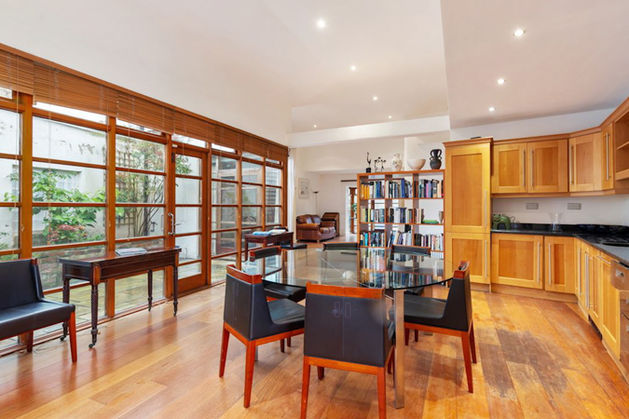 Portobello home shows the softer side of controversial architect Sam Stephenson